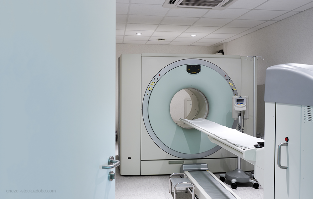 Total-Body PET/CT Plus Innovative Image Reconstruction Yields Clear Cardiac Cycle Images