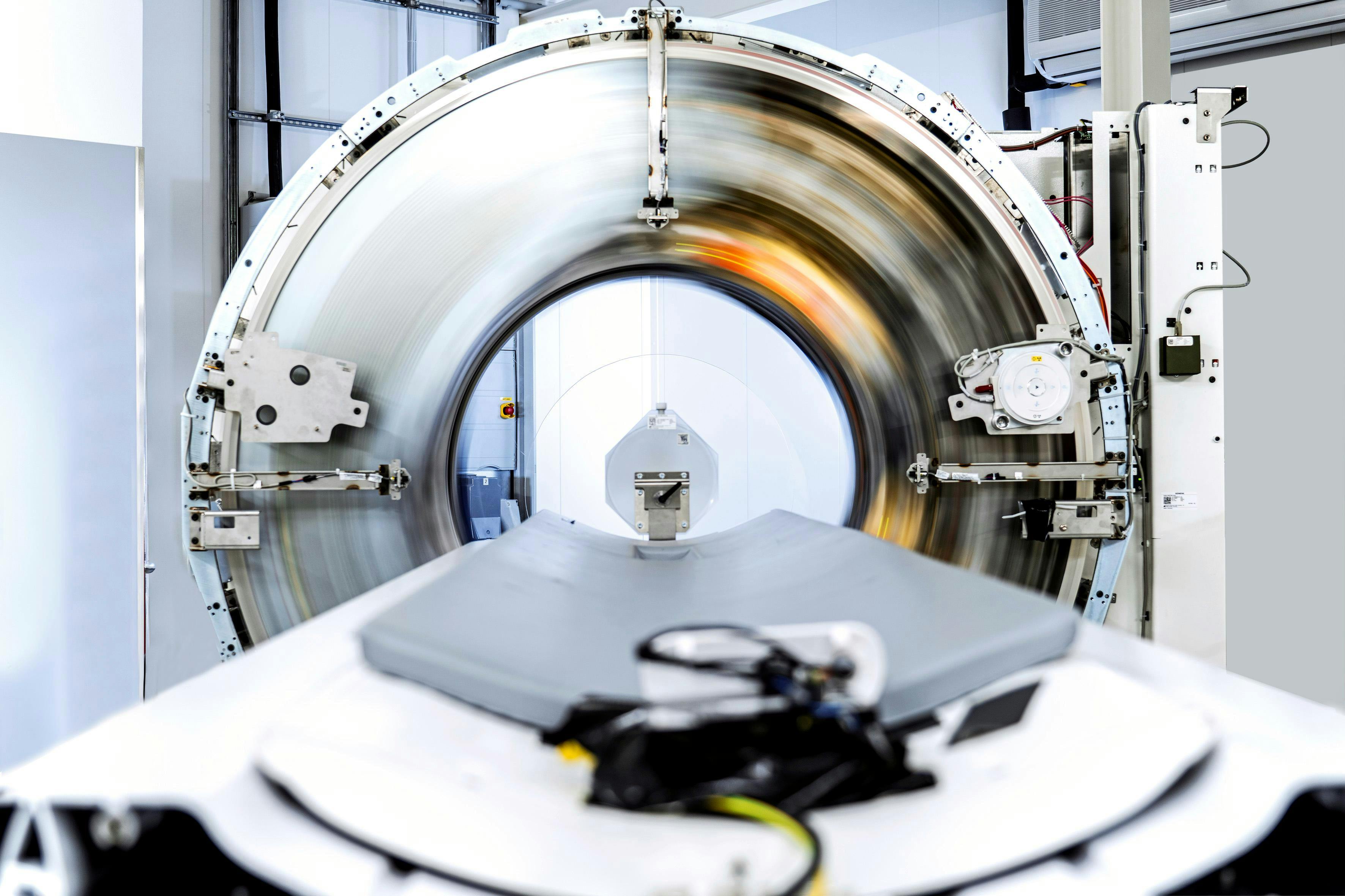 FDA Clears Siemens’ New CT Scanner With Photon-Counting Detector 